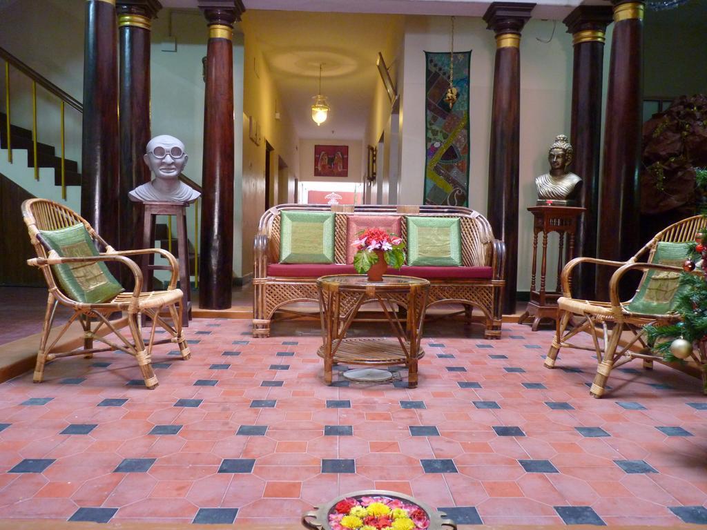 Ram Guest House Puduccseri Kültér fotó